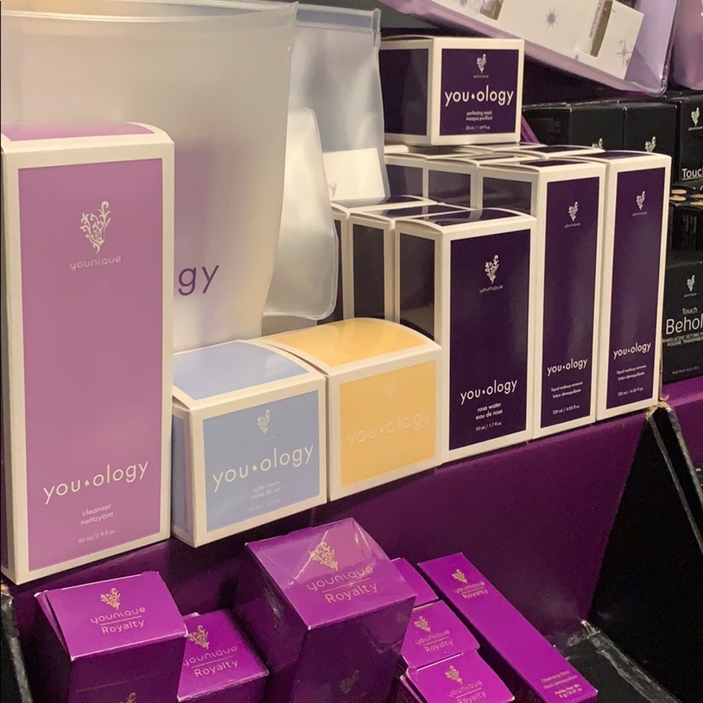 younique lot NIB
